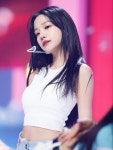 유리에 있는 tae_tae님의 핀 - 2022