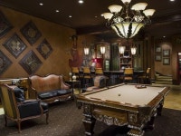 Billiards Room with Bar | 당구장, 인테리어