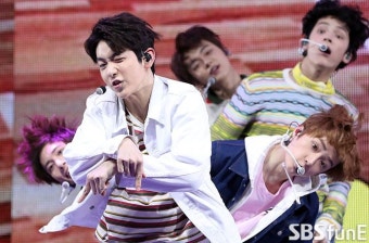 [E포토]투모로우바이투게더, '화려한 데뷔 무대' | 기자