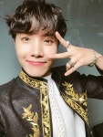 #JHope #HoSeok #JungHoseok #BTS #제이홉 #호석 #정호석 #방탄소년단 #เจโฮป #โฮซอก #จองโฮซอก... 