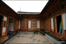 전통창호(窓戶)의 소박한 아름다움-청원산방 | Architecture, Outdoor decor, Patio