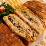 Instagram의 @hyesiknim님: “#광주 #화정동 #마리앤마르코 #구운버섯과트러플소스파니니 . 원래 신메뉴 샌디치 먹으려다가 메뉴판에서 트러플... 