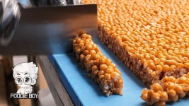 Oranda Snack / Sinpo Market, Incheon Korea / Korean Street Food / 도라강정 오... | Food, Street food, Korean street food
