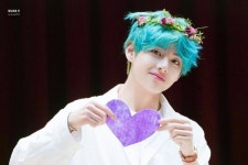 「BTS V 태형」のアイデア（投稿者：Akane さん）【2020】