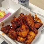 핫한 마라요리와 굽네치킨이 만나 존맛이 되다   요즘 모든 요리들마다 마라마라.. 마라요리가 완전 핫한데 드디어 내사랑 굽네에도... 
