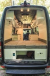 샤우트모터홈 | VAN LIFE IDEEN FÜR IHREN NÄCHSTEN CAMPERVAN CONVERSION | 모터 홈, 캠핑카 인테리어, 모터
