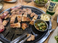 와시작부터끝까지웃다가마감이10시라모두쿨하게집에감ㅋㅋ   #수영 #망미동 #망미동맛집 #맛집 #육대갈비 #고기 #돼지생갈비 #계란찜 #좋은데이... 