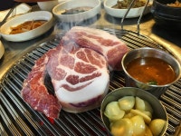 제주는 역시 흑돼지 진짜 마시쑴 #흑돈세상수라간 #제주맛집 #흑돼지 . . . #수라간 #제주여행 #제주 #여행 #먹스타그램 #흑돼지오겹살... 