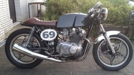 GS 450 S Nicht mehr lange dann gehts auf Probefahrt... | Cafe bike, Suzuki cafe racer, Cafe racer