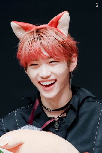 Pin de 한동민 en STRAY KIDS | Pecas hermosas, Felix, Material de novio