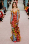 Show Collection: See the complete Carolina Herrera Spring 2019 Ready-to-Wear collection. Loo… | 거리 스타일, 옷 스타일, 패션