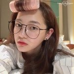 Pin oleh Jae di 구구단 세정 di 2021 | Gadis cantik, Kecantikan