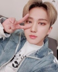 스테이~ 선물 잘받았죠? #straykids #stay #boxer #🐖🐇 #낮에마신아아 em 2020