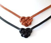 instructions and use some pieces from the bag of scrap leather we picked up this summ…(이미지 포함) | 악세사리, 매듭, 팔찌