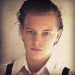 Erika Linder | 짧은 머리, 머리