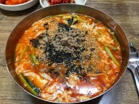 #맛점 #강릉칼국수 #백종원3대천왕 #벌집칼국수 #강릉여행 #강릉맛집 #장칼국수 #점심 #힘내자 | 쉬운 요리, 점심, 요리