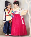 [아동한복싸게파는곳]아씨우리옷-예쁜유아한복, 예쁜어린이한복, 아기한복판매 | Traditional outfits, Disney princess, Korean... 