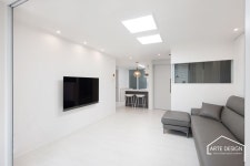 발코니가 예쁜 평택 동광아파트 24평 거실 인테리어 | 인테리어, 거실