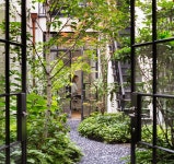 Great cast iron doors | 그늘정원, 작은 안뜰 정원, 정원 건축