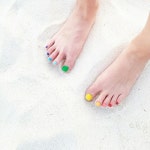 Nails에 있는 Amanda Eigler님의 핀 | 레인보우 네일, 네일 컬러, 투명 네일