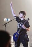 골든브릿지 on Twitter | Cnblue, Blue moon, Jung yong hwa
