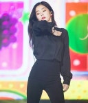 Korea Irene Trip | Red Velvet 레드벨벳 : Irene : Korea Music Festival 2017 | Red velvet irene, Red velvet, Fashion