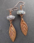 Leaves. Lampwork Glass and copper metal earrings. | 악세사리
