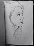 제목: 바라봄. 설명: 그녀는 누군가를 바라보고 누군가를 생각한다. | 인물 스케치