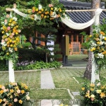 #더모즈 #플라워더모즈 #실시간 #호텔농심 #농심호텔웨딩 #농심호텔결혼식 #부산야외결혼식 #… | Table decorations, Decor, Home decor 나... 