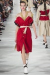 Maison Margiela Spring 2018 Ready-to-Wear Fashion Show Collection | 패션 스타일, 패션쇼, 레디 투 웨어