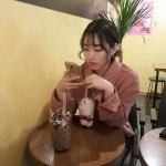 Videos Online -  쵬서랑 데이트2 . . . . . #카페 #율하카페거리 #장유 #율하 #daily #f4f #l4l #tflers #tfl #follow | Playlist