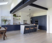 Pin by 진수 정 on 쿠킹스튜디오 (With images) | Studio kitchen, Kitchen worktop, Quality kitchens