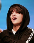 5,652 Likes, 35 Comments - BTS V | 뷔 - 김태형 (@king_taetae_v)... #뷔 #김태형 #방탄소년단… | 지민, 진, 방탄소년단