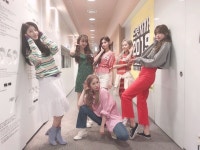 EVERGLOW , KPOP , 에버글로우 E:U , Park Jiwon , 박지원 , 이유 Sihyeon , 시현 , Mia , 미아 , 한은지 Han Eunji , Onda , Jo... 