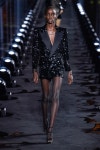 Collection: See the complete Saint Laurent Spring 2020 Ready-to-Wear collection. Look 5… | 패션쇼, 패션 스타일, 레디 투 웨어