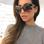 Sunglass에 있는 민경 김님의 핀 | 안경