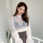 스위트글램はInstagramを利用しています:「#스위트글램#sweetglam ⠀ 레이스블라우스랑 머메이드 스커트 💋 글램픽 핏 보장 아시죵?... 