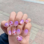 ปักพินโดย 주미 이 ใน 네일아트