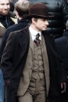 “martin freeman on set of sherlock 1/30/15 x ” <-- well helloooo Doctor… | 셜록, 실사, 빈티지
