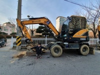 #강제운동 ㅋ #체력소진 #낮잠유도 #엄마의빅피쳐 #너란녀석  #30개월 . #뚠뚠#다온#뚠다  #닭띠#2017년생 #아가 #튼튼 #베뷔#먹깨비#아들... 