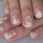 바이요니 네일(BY YONI NAIL) | Pin by Yonyee Cho on 네일 | Daisy nail art, Nail designs spring