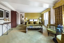 The May Fair, A Radisson Collection Hotel | Qantas Hotels The May Fair, A Radisson Collection Hotel