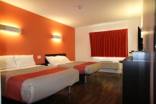 모텔 6 멍크턴, 뉴브런즈윅 :: 600개 도시 현지 친구와 진짜 여행을 모텔 6 멍크턴, 뉴브런즈윅