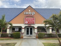 Flamingo Inn | Qantas Hotels Flamingo Inn