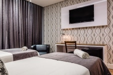 Vogue Hotel | Qantas Hotels Vogue Hotel