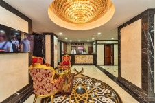 리얼스타 호텔 :: 600개 도시 현지 친구와 진짜 여행을 리얼스타 호텔