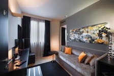 챠밍 하우스 DD724