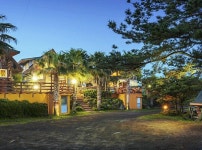 Seogwipo Log Village Pension | Qantas Hotels Seogwipo Log Village Pension