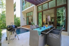 럭셔리한 주택 바이 올라홀라 - 침실 4개, 전용 수영장 최저가 숙소, 한눈에 비교하기 | 올스테이 럭셔리한 주택 바이 올라홀라 - 침실 4개, 전용... 