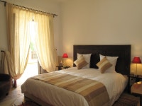 빌라 르 페로케 블루 :: 600개 도시 현지 친구와 진짜 여행을 빌라 르 페로케 블루